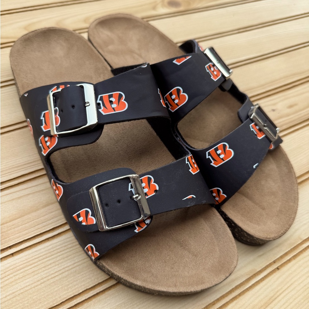 Cincinnati Bengals Two Buckle Slide Sandals Size 9-10